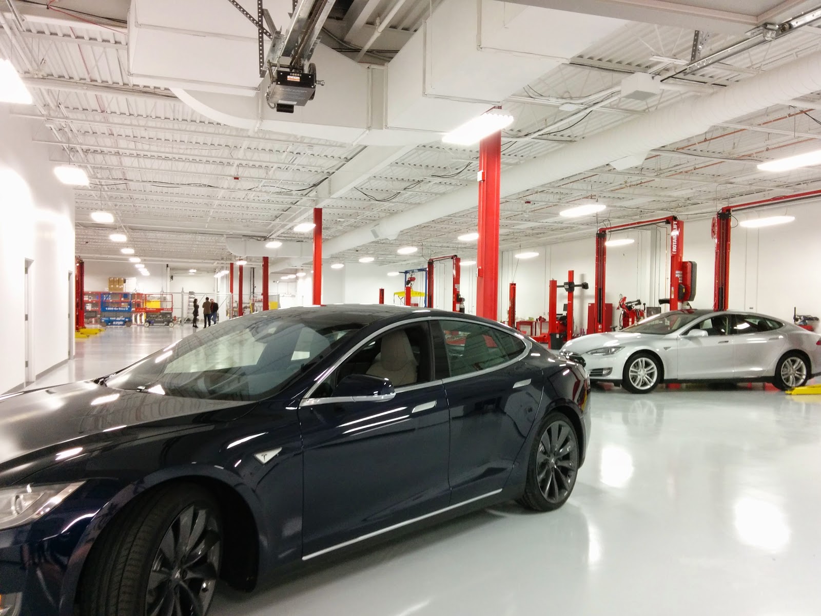 Photo of Tesla Motors in Paramus City, New Jersey, United States - 2 Picture of Point of interest, Establishment, Car dealer, Store