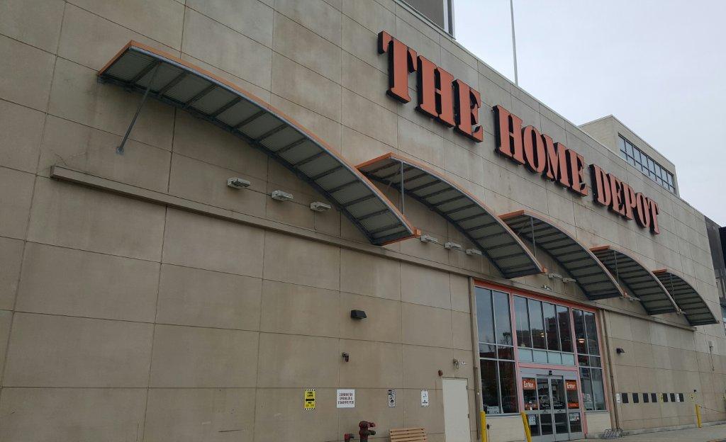 Photo of The Home Depot in Jersey City, New Jersey, United States - 6 Picture of Point of interest, Establishment, Store, Home goods store, Furniture store, Hardware store