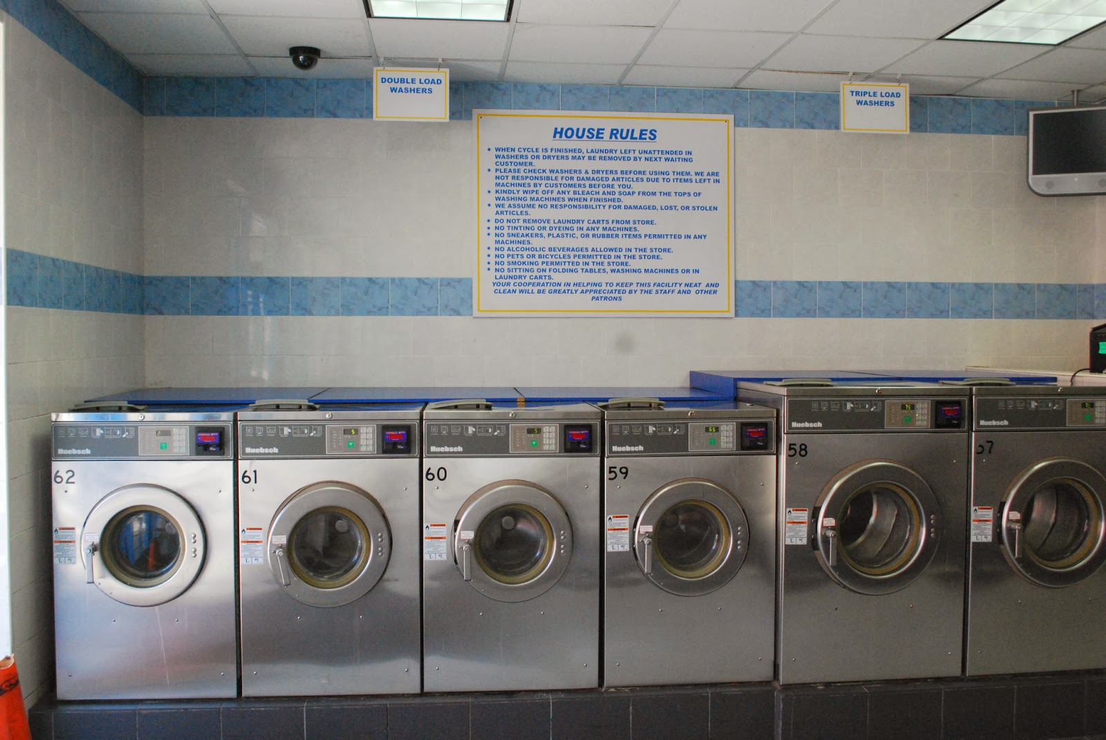 Photo of Laundryland in Queens City, New York, United States - 5 Picture of Point of interest, Establishment, Laundry