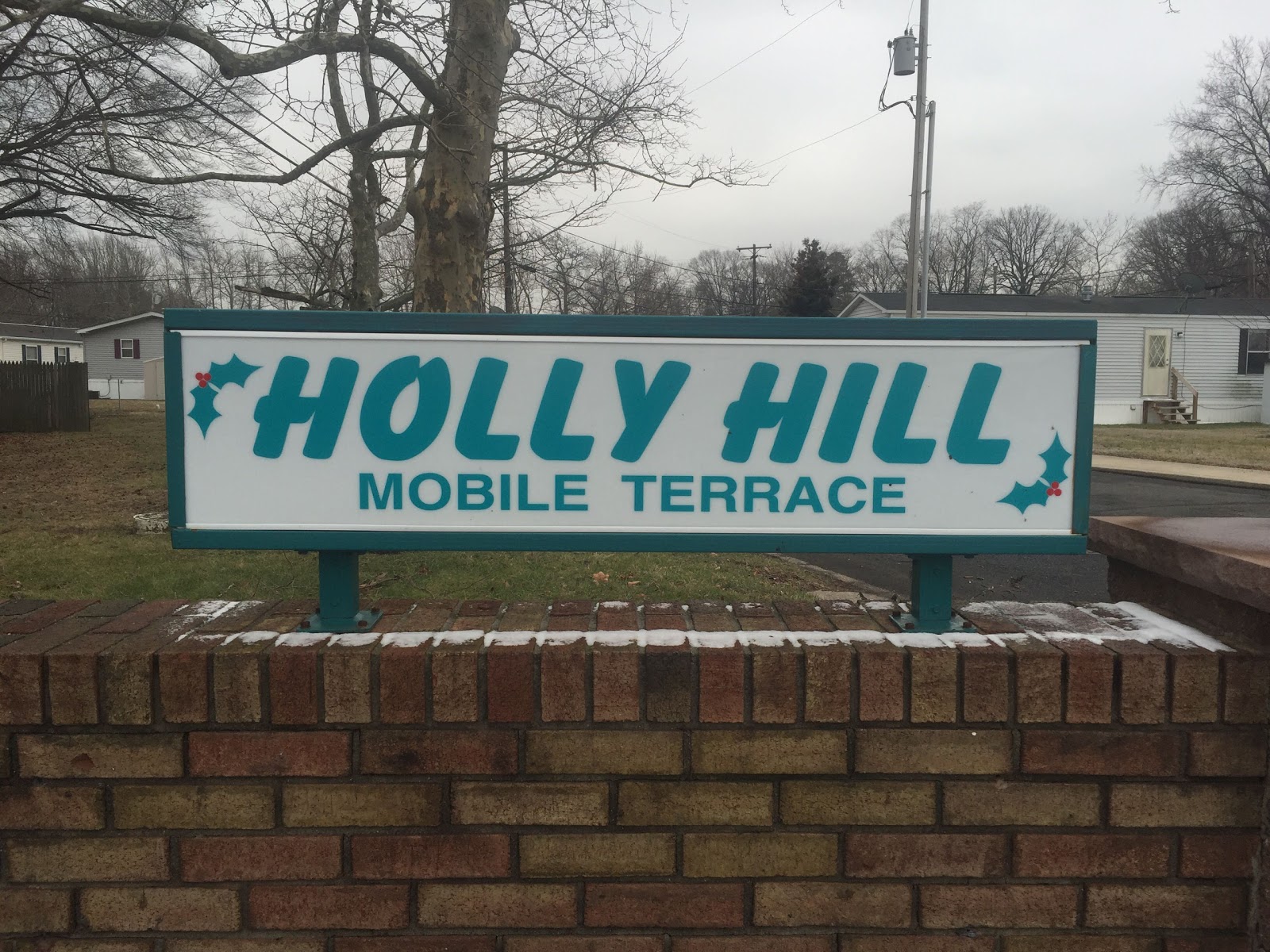 Photo of Shorehaven Holly Hill Mobile Home Park in Hazlet City, New Jersey, United States - 2 Picture of Point of interest, Establishment, Lodging, Rv park