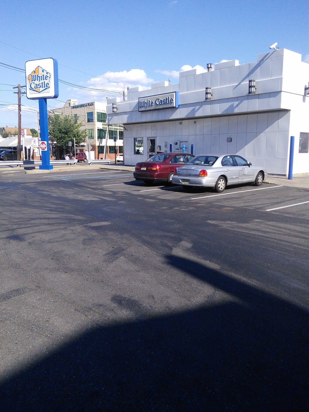 Photo of White Castle in Clifton City, New Jersey, United States - 3 Picture of Restaurant, Food, Point of interest, Establishment