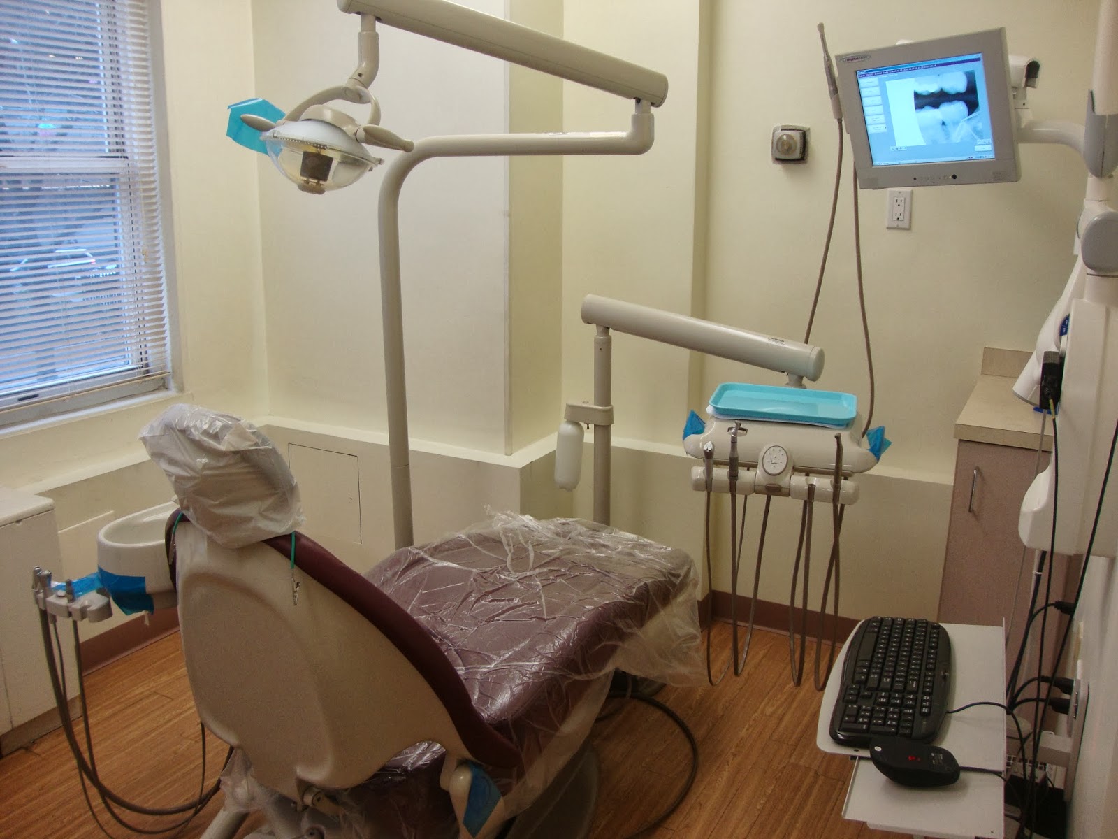 Photo of Dr Danian Wen in New York City, New York, United States - 7 Picture of Point of interest, Establishment, Health, Dentist