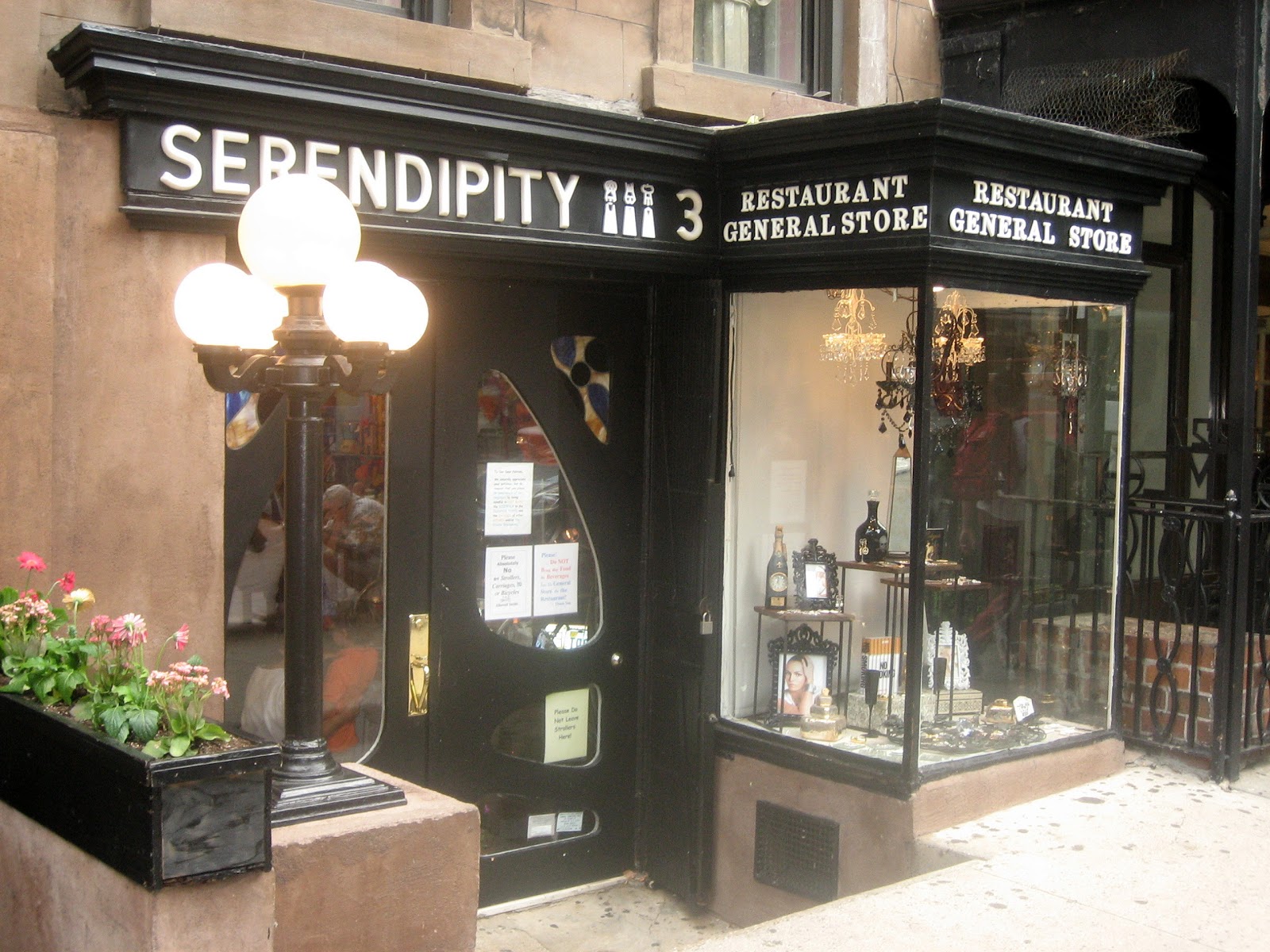 Photo of Serendipity 3 in New York City, New York, United States - 7 Picture of Restaurant, Food, Point of interest, Establishment, Store