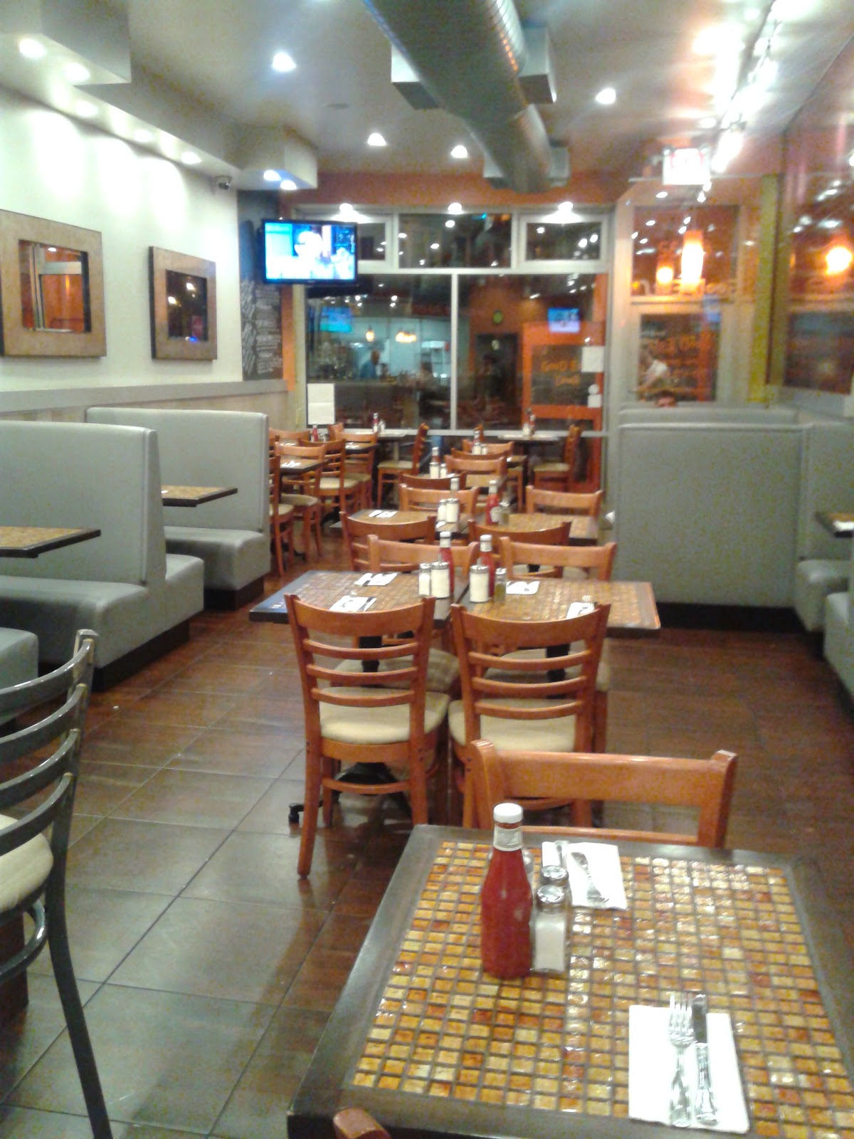 Photo of Good Eats Diner in Flushing City, New York, United States - 3 Picture of Restaurant, Food, Point of interest, Establishment, Store