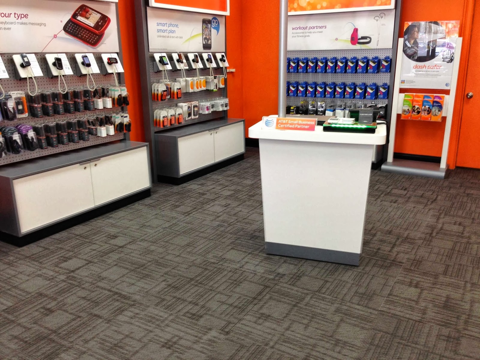 Photo of AT&T Authorized Retailer in Hackensack City, New Jersey, United States - 6 Picture of Point of interest, Establishment, Store