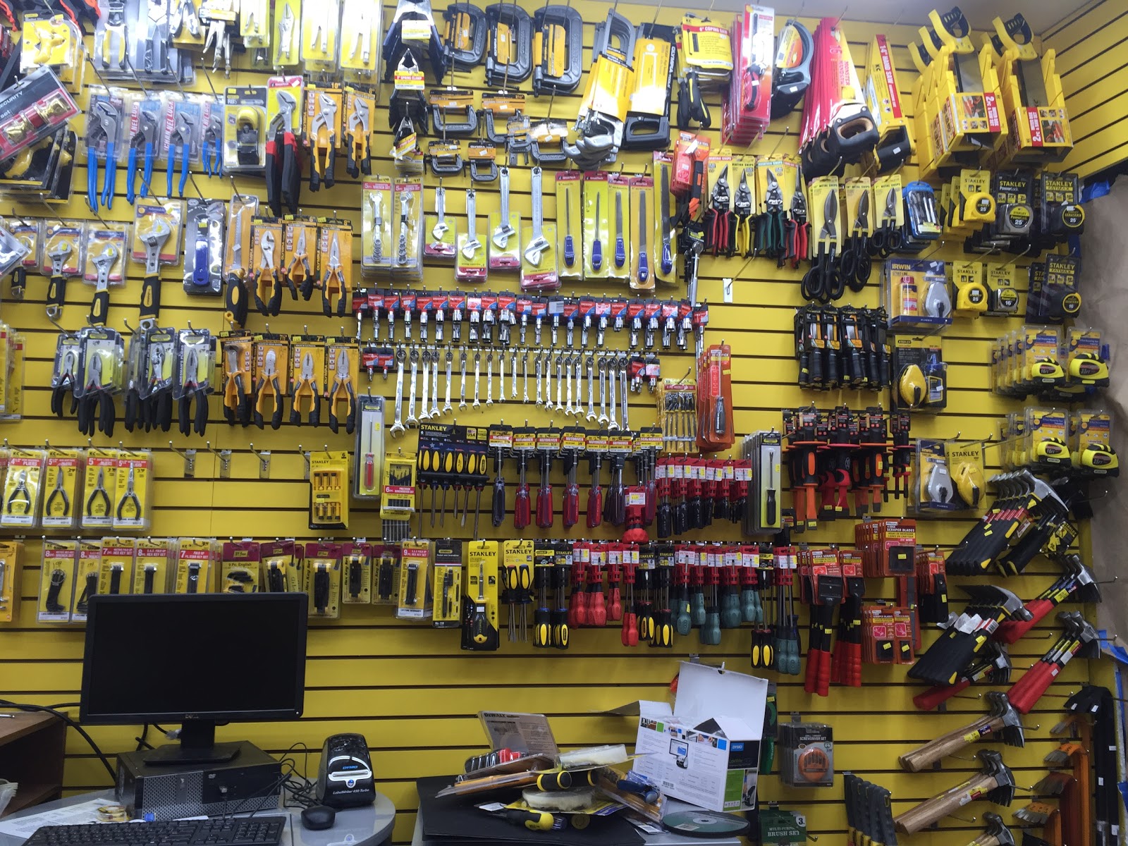 Photo of Fresh Pond Hardware in Queens City, New York, United States - 8 Picture of Point of interest, Establishment, Store, Hardware store