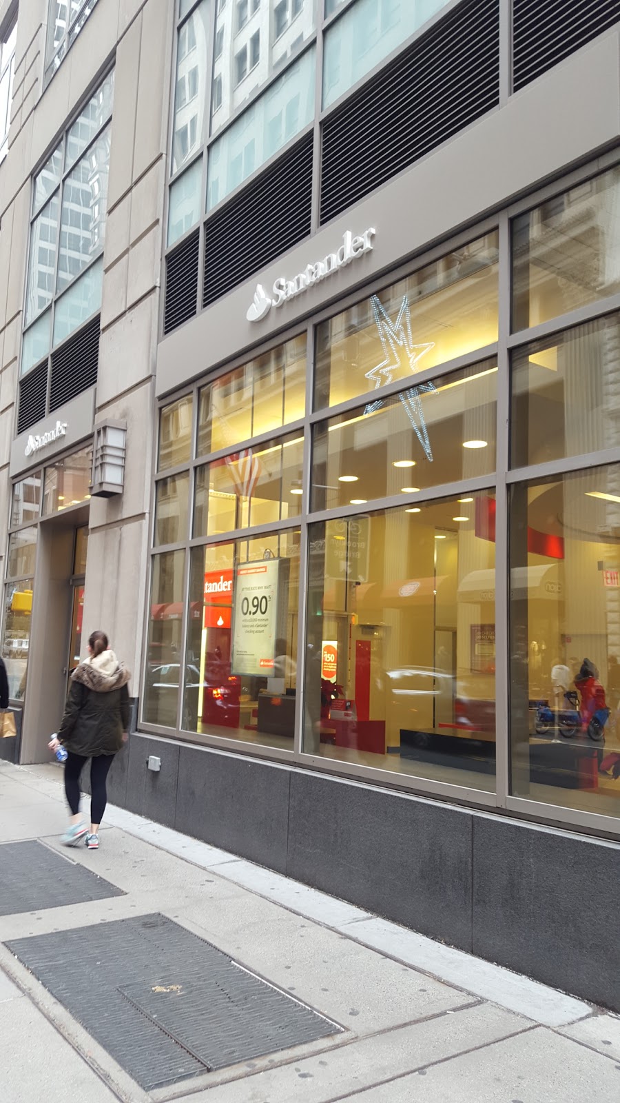 Photo of Santander Bank in New York City, New York, United States - 1 Picture of Point of interest, Establishment, Finance, Atm, Bank