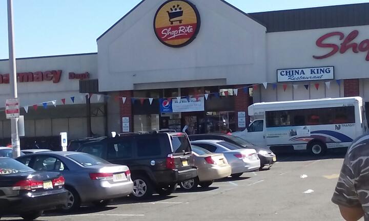 Photo of ShopRite in Passaic City, New Jersey, United States - 1 Picture of Food, Point of interest, Establishment, Store, Grocery or supermarket, Bakery