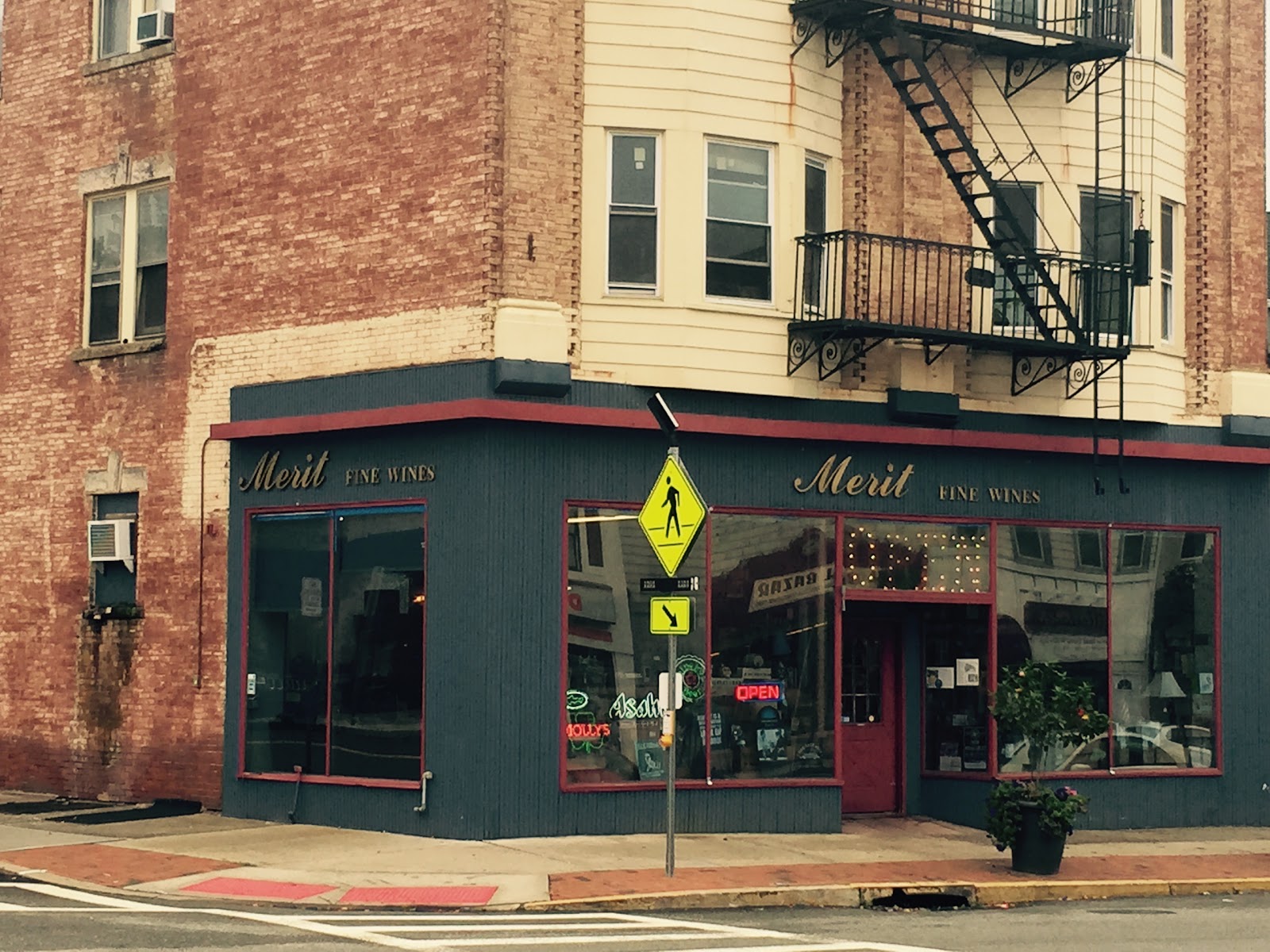 Photo of Merit Fine Wine & Liquor in Montclair City, New Jersey, United States - 2 Picture of Food, Point of interest, Establishment, Store, Liquor store