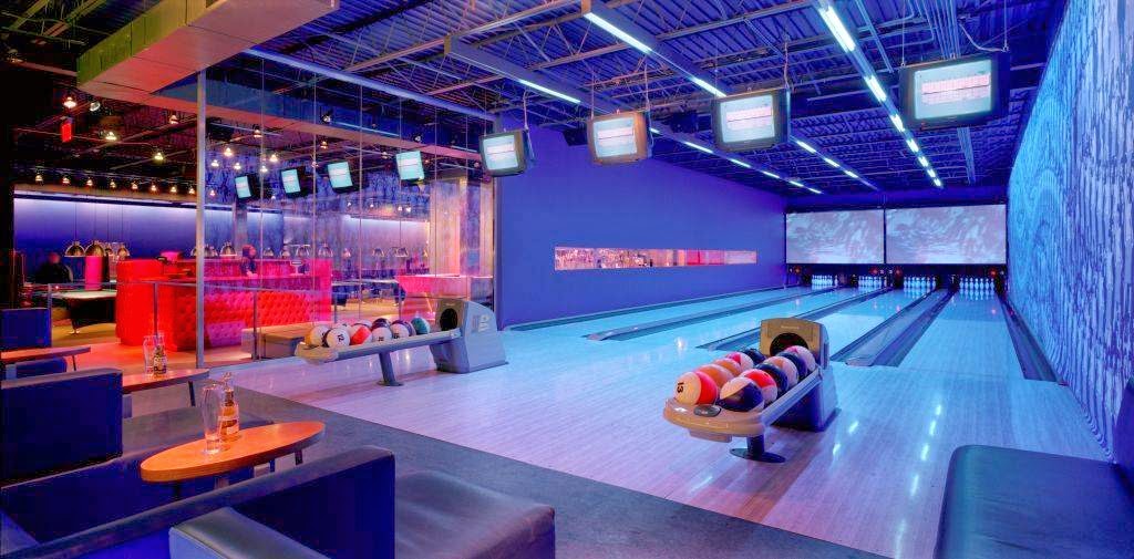 Photo of Play in Queens City, New York, United States - 3 Picture of Point of interest, Establishment, Bar, Night club, Bowling alley