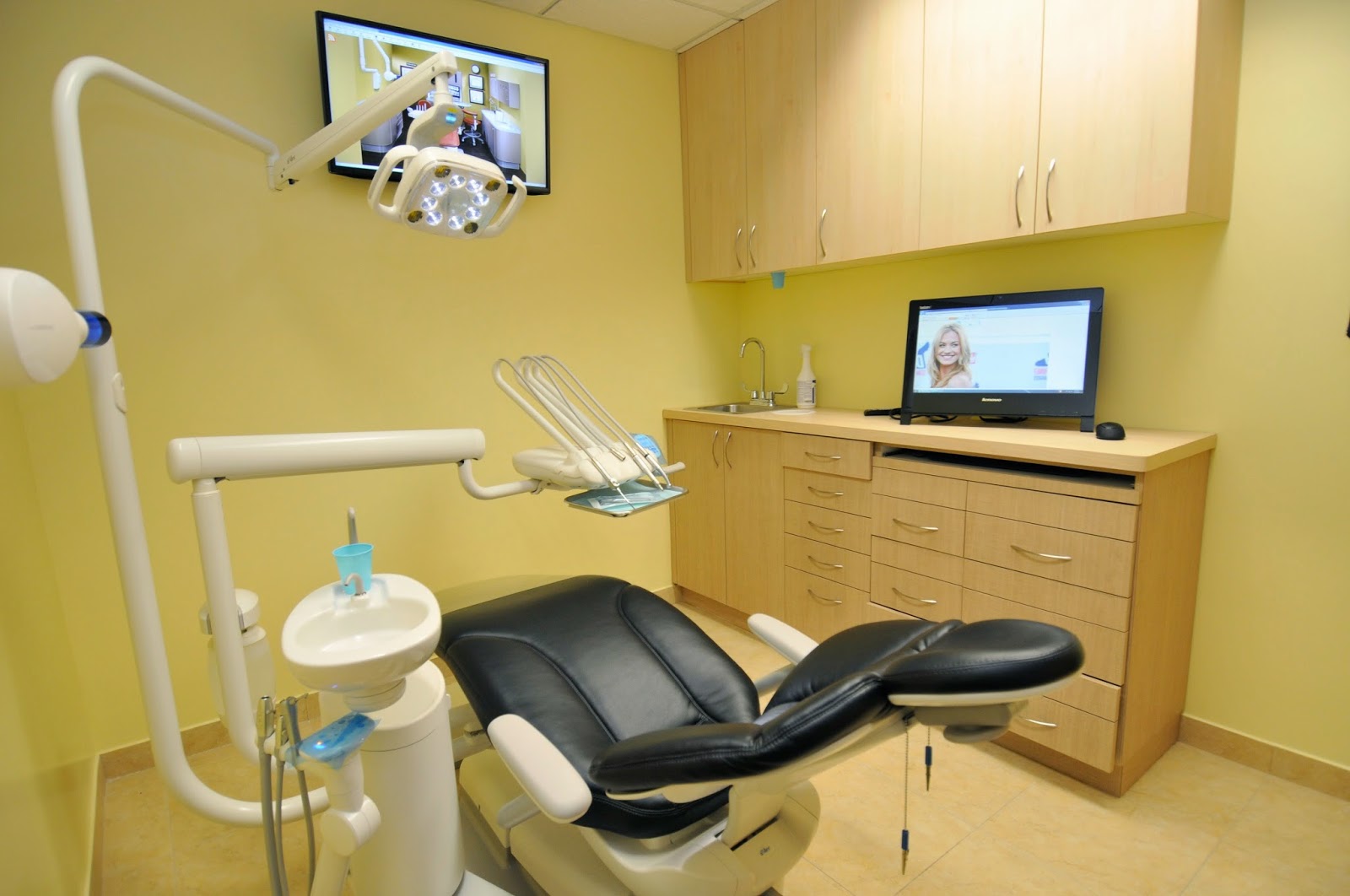 Photo of Central Avenue Dental in Valley Stream City, New York, United States - 8 Picture of Point of interest, Establishment, Health, Dentist