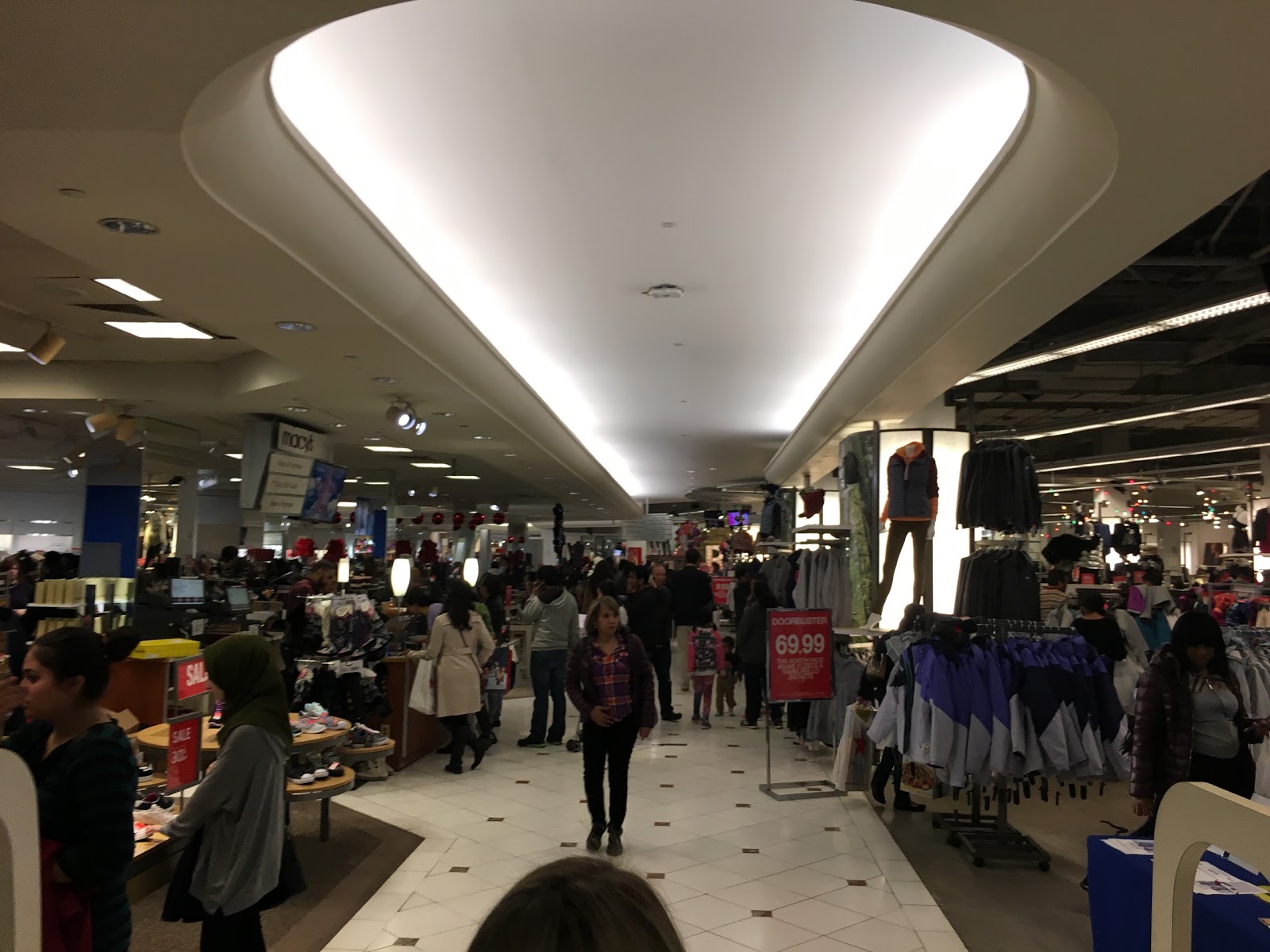 Photo of Macy's in Paramus City, New Jersey, United States - 1 Picture of Point of interest, Establishment, Store, Jewelry store, Home goods store, Clothing store, Shoe store, Department store