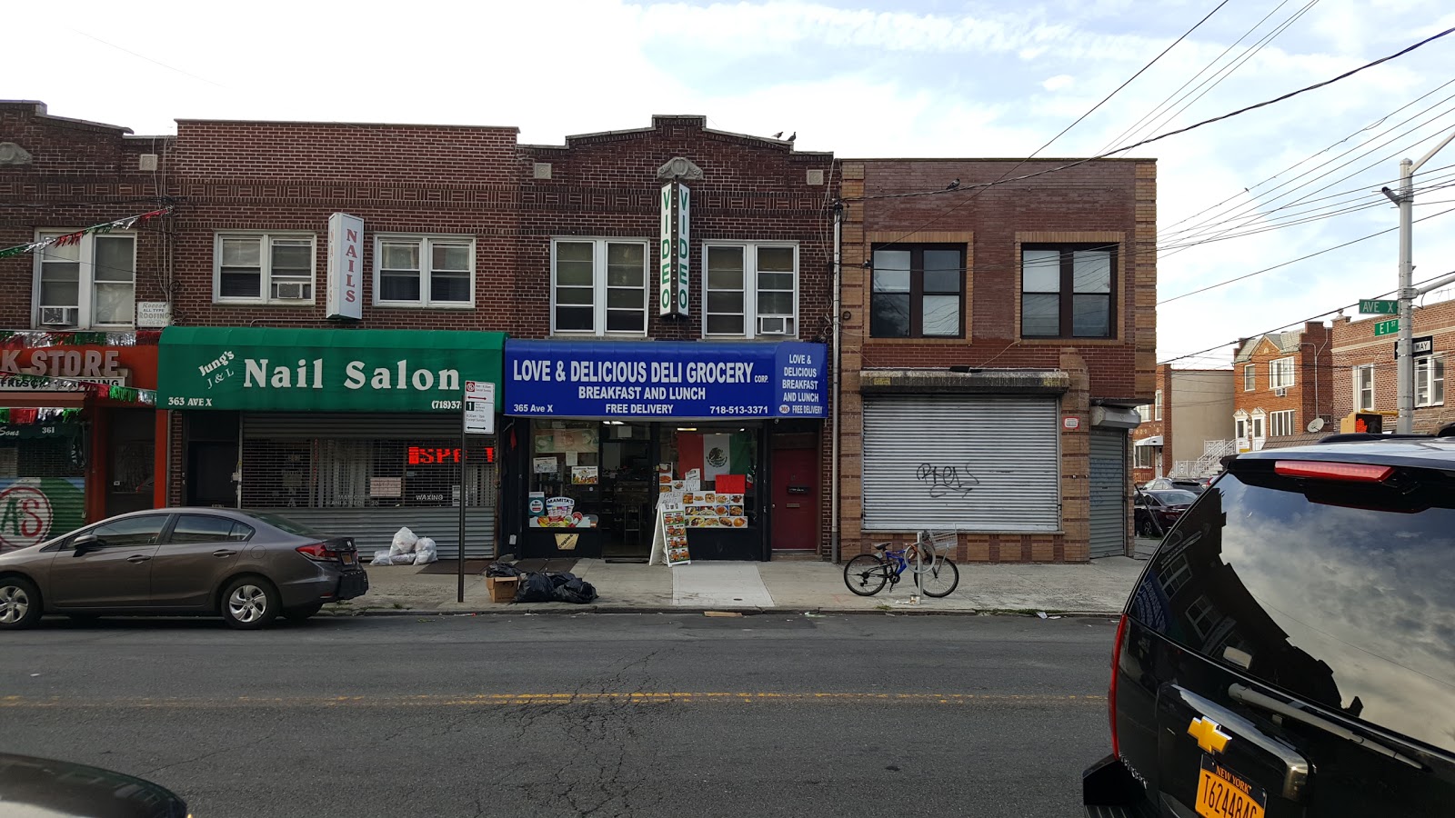 Photo of Love And Delicious Deli Grocery in Kings County City, New York, United States - 1 Picture of Restaurant, Food, Point of interest, Establishment