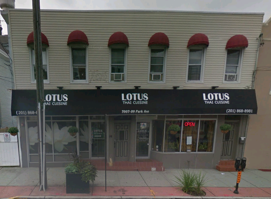 Photo of Lotus Thai Cuisine in Guttenberg City, New Jersey, United States - 1 Picture of Restaurant, Food, Point of interest, Establishment