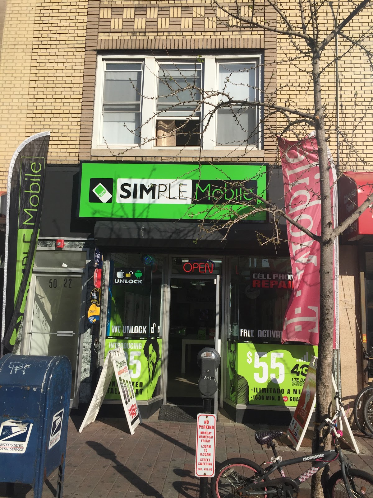 Photo of Simple Mobile Solutions - Cell Phone Plans/ Payment Center / Repair Center in West New York City, New Jersey, United States - 2 Picture of Point of interest, Establishment, Store