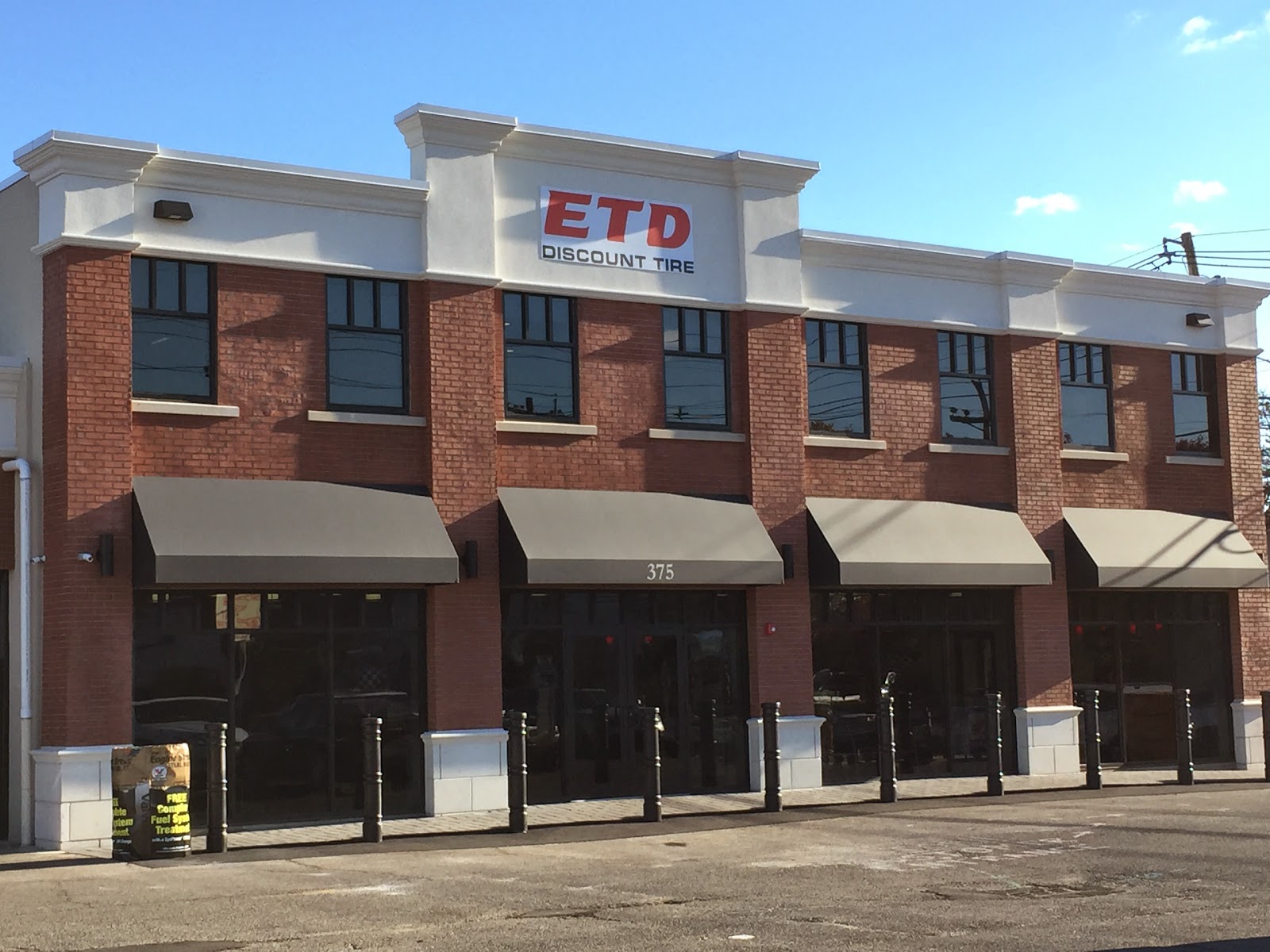 Photo of ETD Discount Tire Centers in Englewood City, New Jersey, United States - 4 Picture of Point of interest, Establishment, Store, Car repair