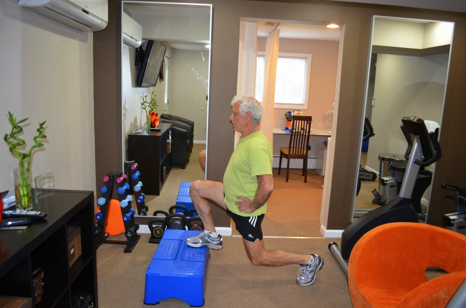 Photo of Apex Physical Therapy & Rehabilitation in Woodmere City, New York, United States - 4 Picture of Point of interest, Establishment, Health
