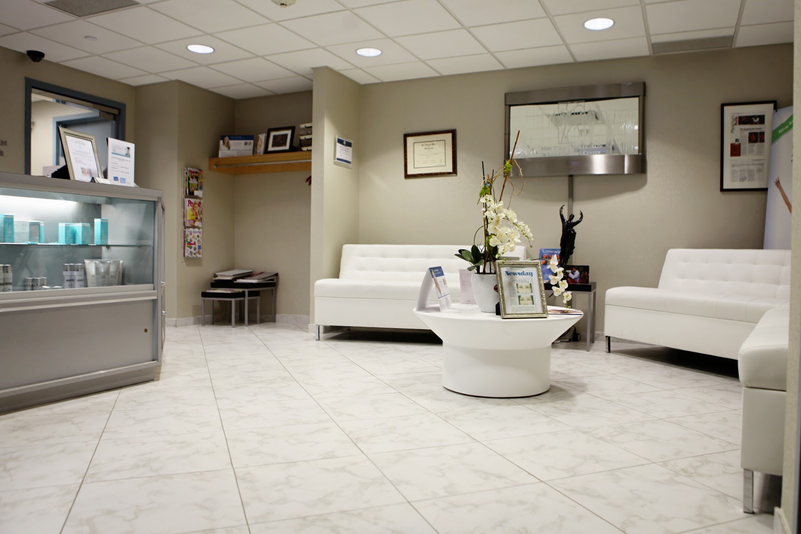 Photo of NEW YORK COSMETIC SKIN & LASER SURGERY CENTER in New York City, New York, United States - 2 Picture of Point of interest, Establishment, Health, Hospital, Doctor, Beauty salon, Hair care
