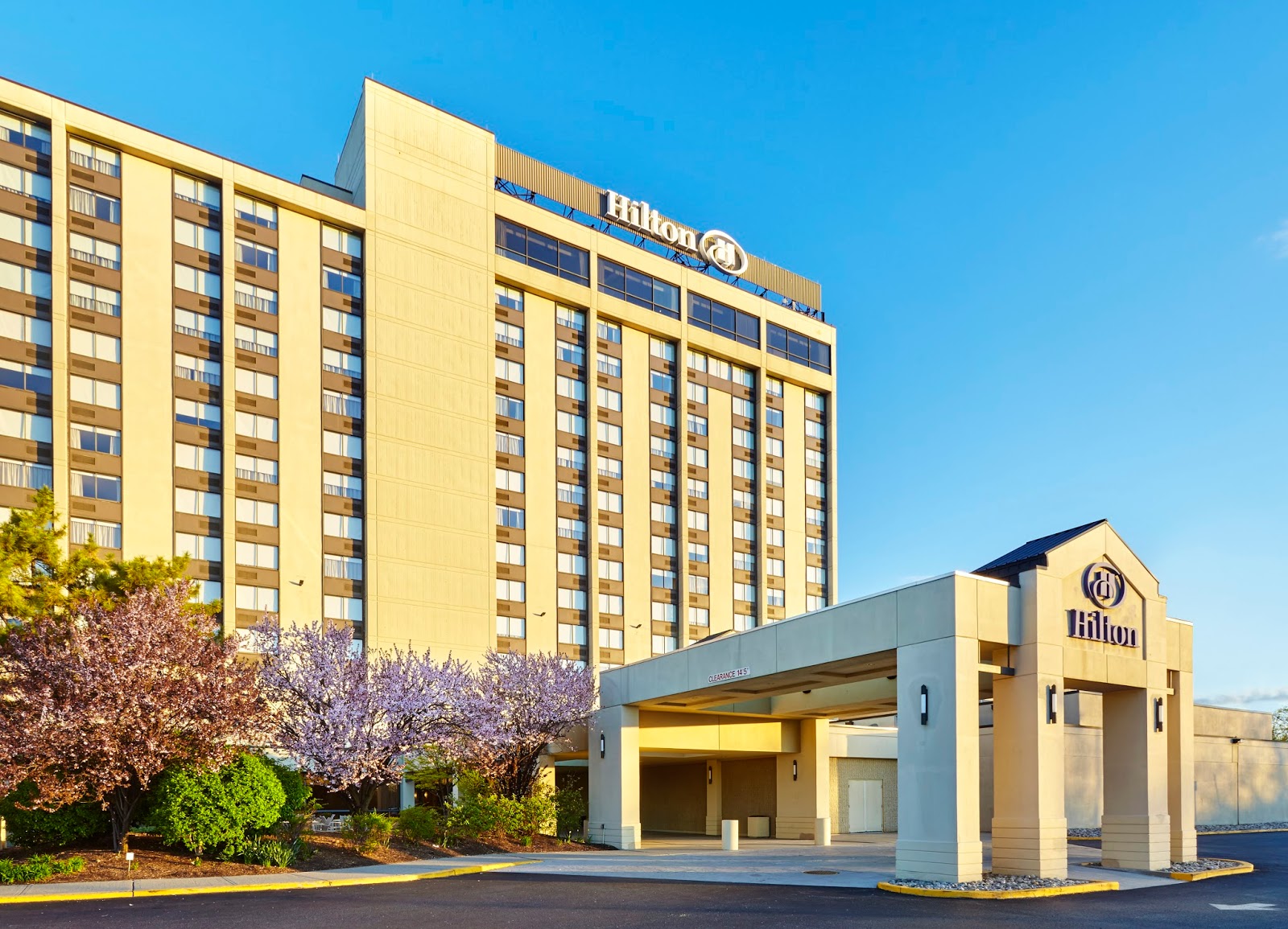 Photo of Hilton Hasbrouck Heights/Meadowlands in Hasbrouck Heights City, New Jersey, United States - 1 Picture of Restaurant, Food, Point of interest, Establishment, Lodging
