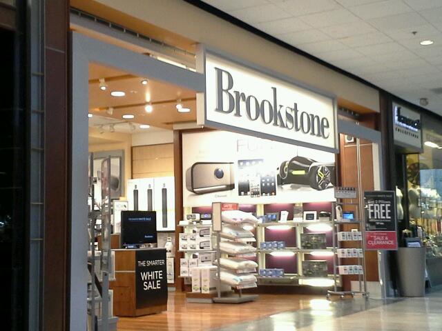 Photo of Brookstone in Wayne City, New Jersey, United States - 1 Picture of Point of interest, Establishment, Store, Electronics store