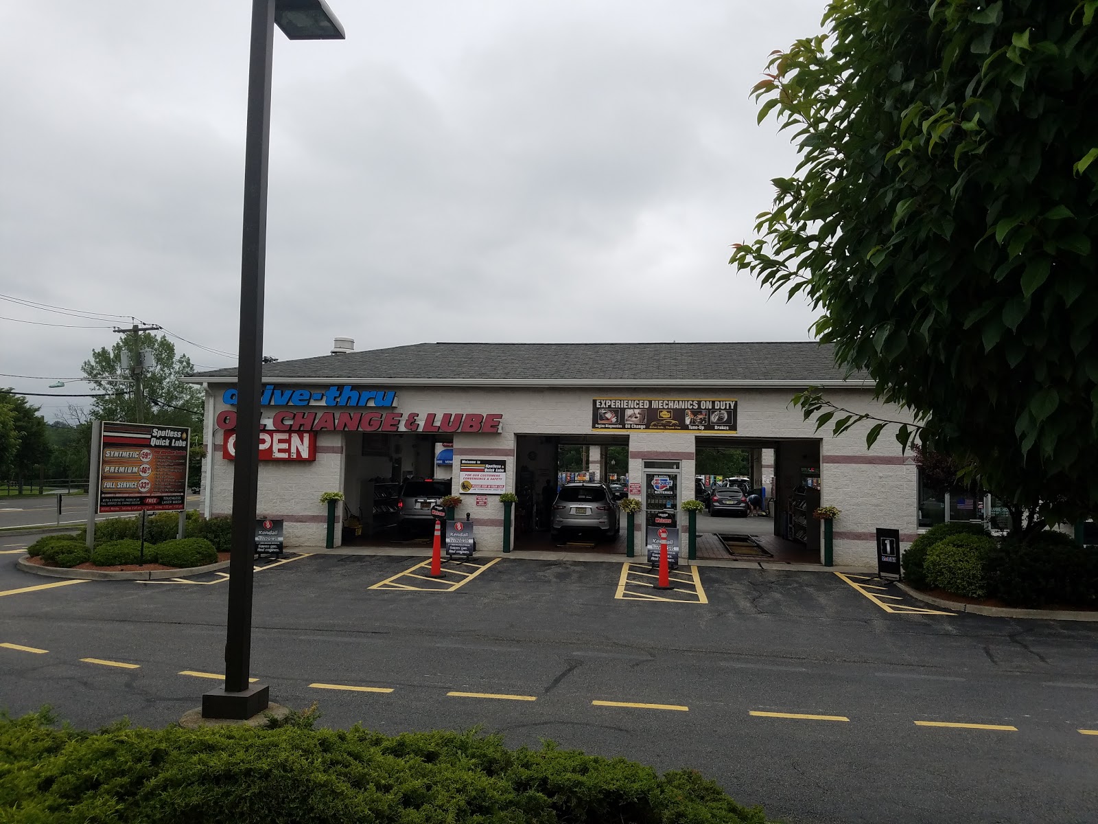 Photo of Spotless Quick Lube & Car Wash in Hackensack City, New Jersey, United States - 1 Picture of Point of interest, Establishment, Car repair