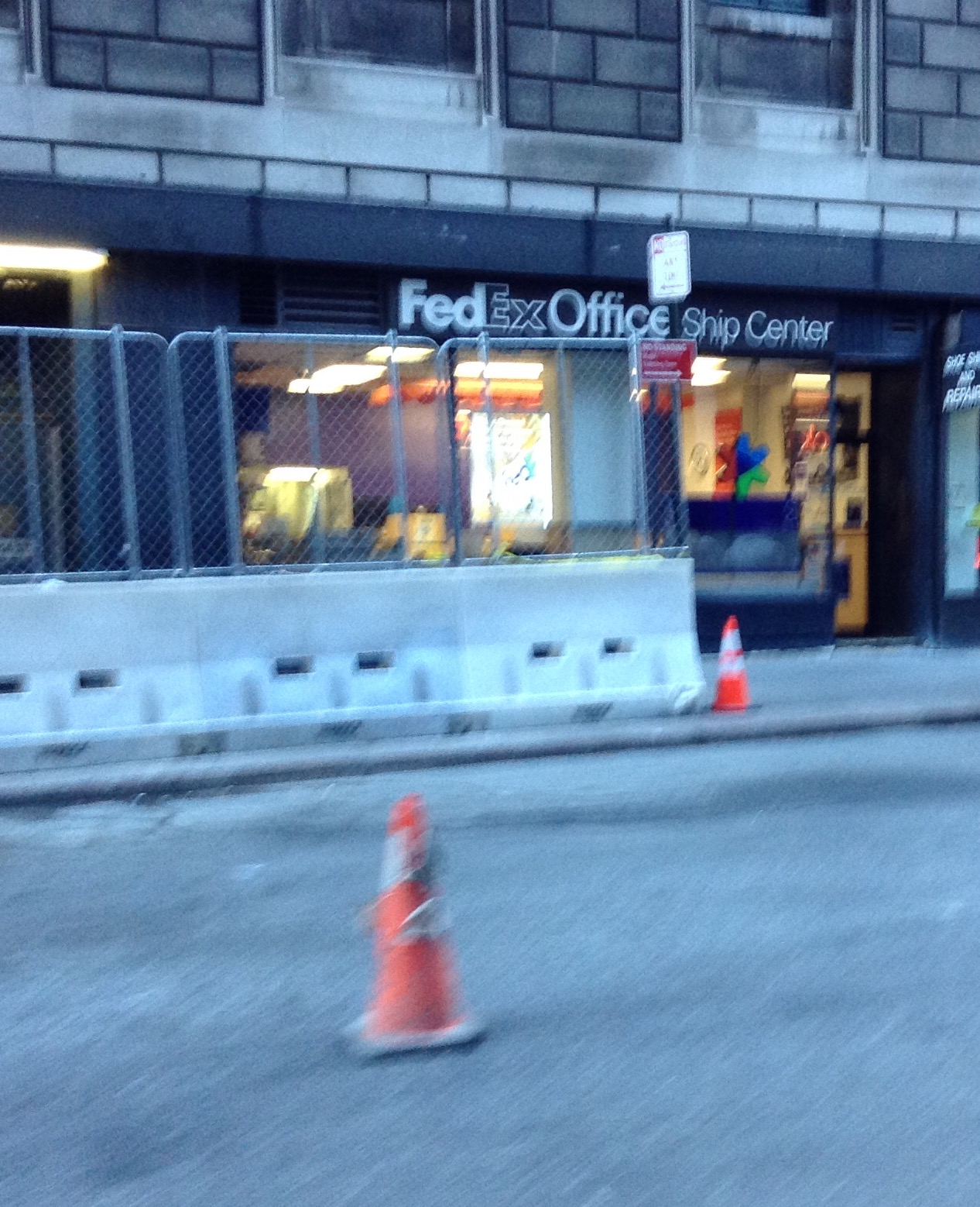 Photo of FedEx Office Ship Center in New York City, New York, United States - 1 Picture of Point of interest, Establishment, Store