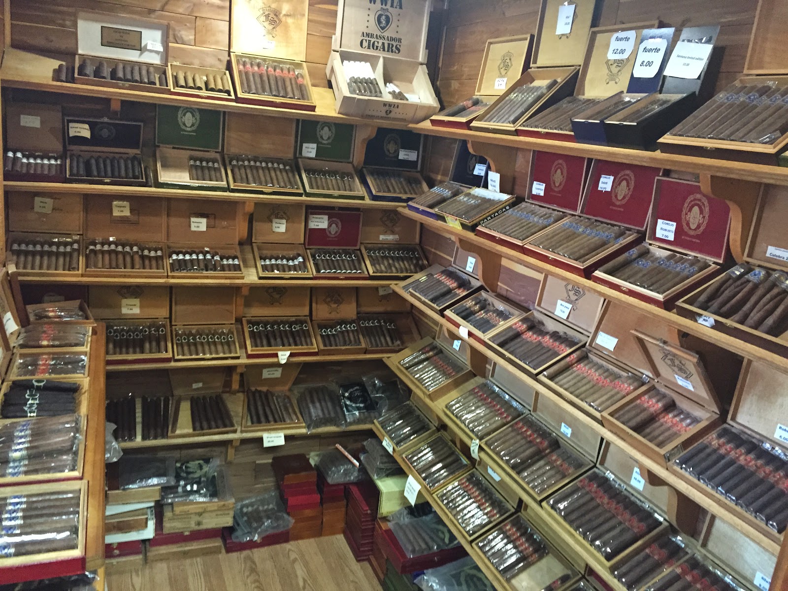 Photo of Santana Premium Cigar in Kings County City, New York, United States - 2 Picture of Point of interest, Establishment, Store
