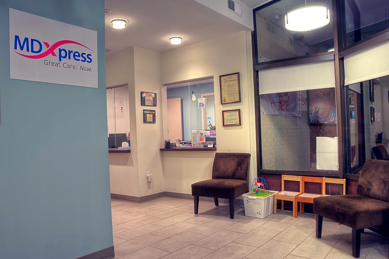 Photo of MDxpress Urgent Care in Mamaroneck City, New York, United States - 2 Picture of Point of interest, Establishment, Health, Doctor