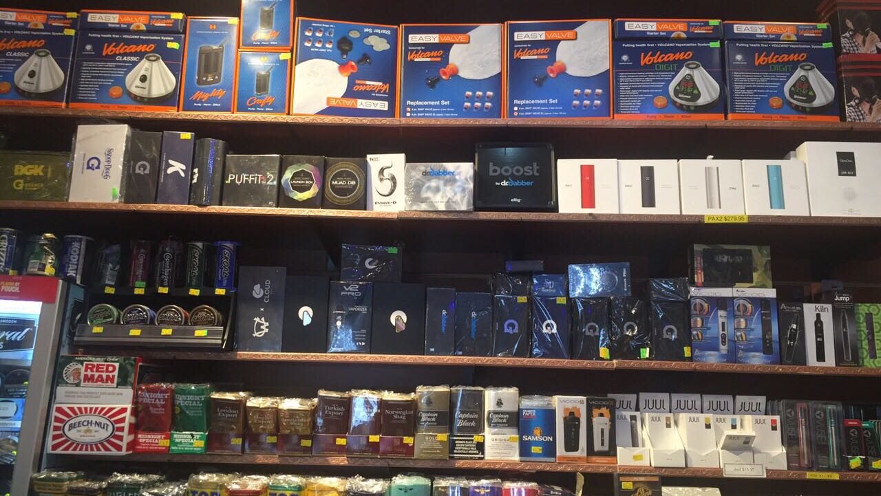 Photo of smoke n vape2 in New York City, New York, United States - 5 Picture of Point of interest, Establishment, Store