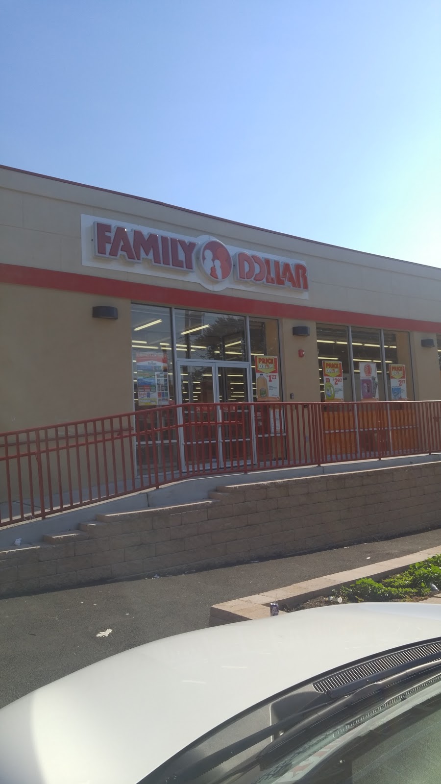 Photo of FAMILY DOLLAR in Mount Vernon City, New York, United States - 1 Picture of Point of interest, Establishment, Store