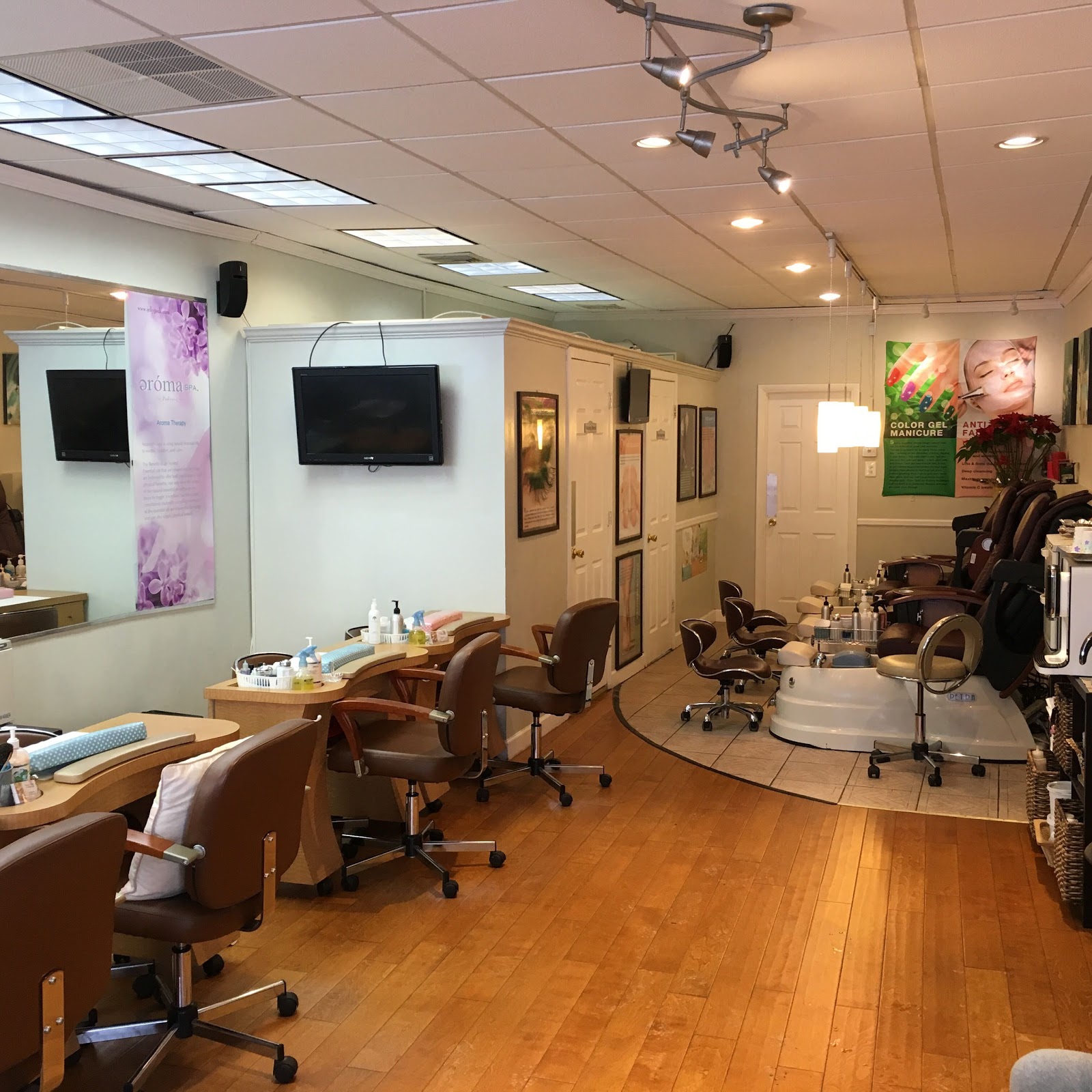 Photo of French Nail Salon in Montclair City, New Jersey, United States - 2 Picture of Point of interest, Establishment, Beauty salon, Hair care