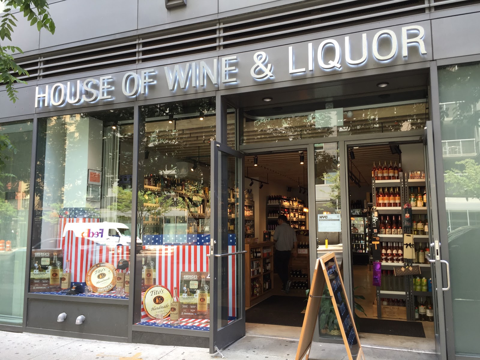 Photo of House of Wine & Liquor in New York City, New York, United States - 3 Picture of Food, Point of interest, Establishment, Store, Liquor store