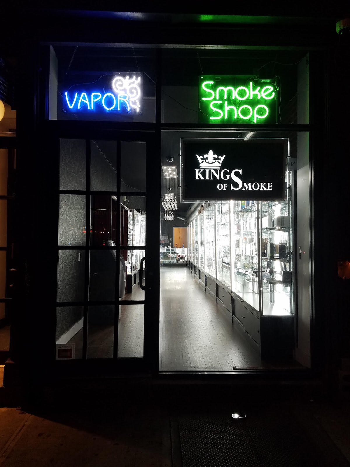 Photo of Kings of Smoke in New York City, New York, United States - 7 Picture of Point of interest, Establishment, Store