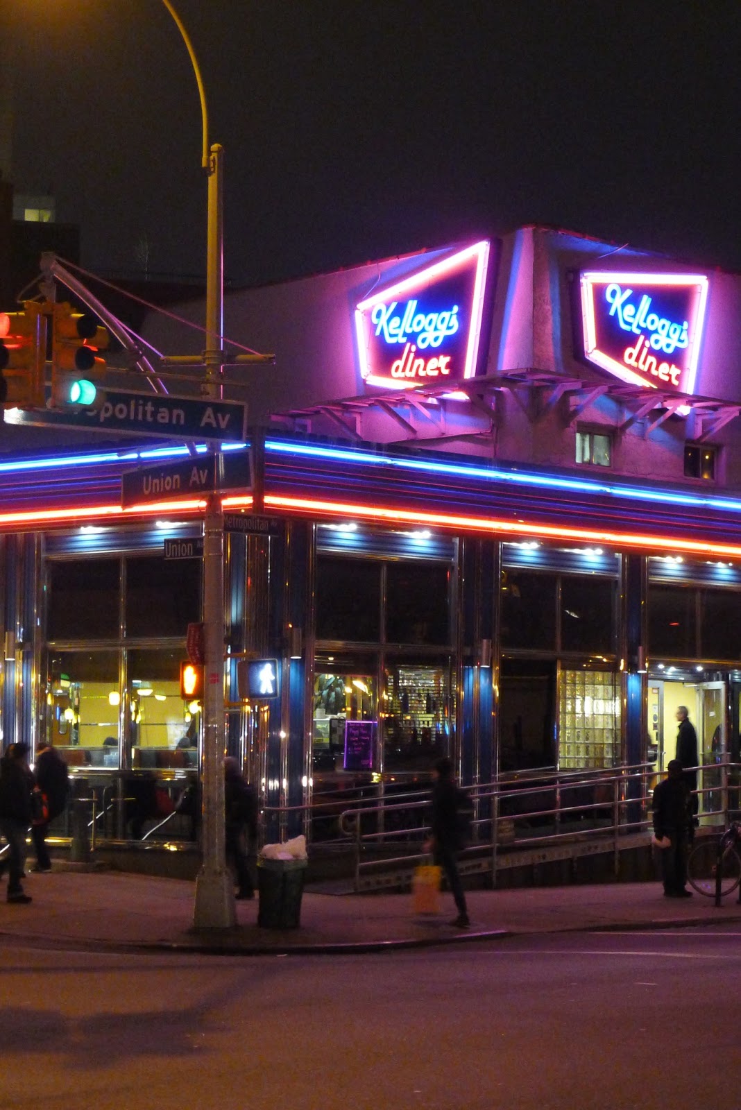 Photo of Kellogg's Diner in Brooklyn City, New York, United States - 4 Picture of Restaurant, Food, Point of interest, Establishment, Bar