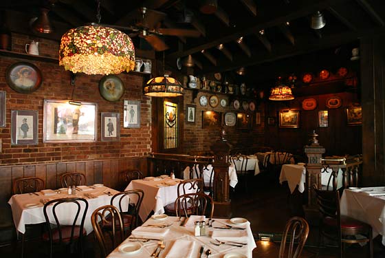 Photo of Parnell's Pub and Restaurant in New York City, New York, United States - 2 Picture of Restaurant, Food, Point of interest, Establishment, Bar