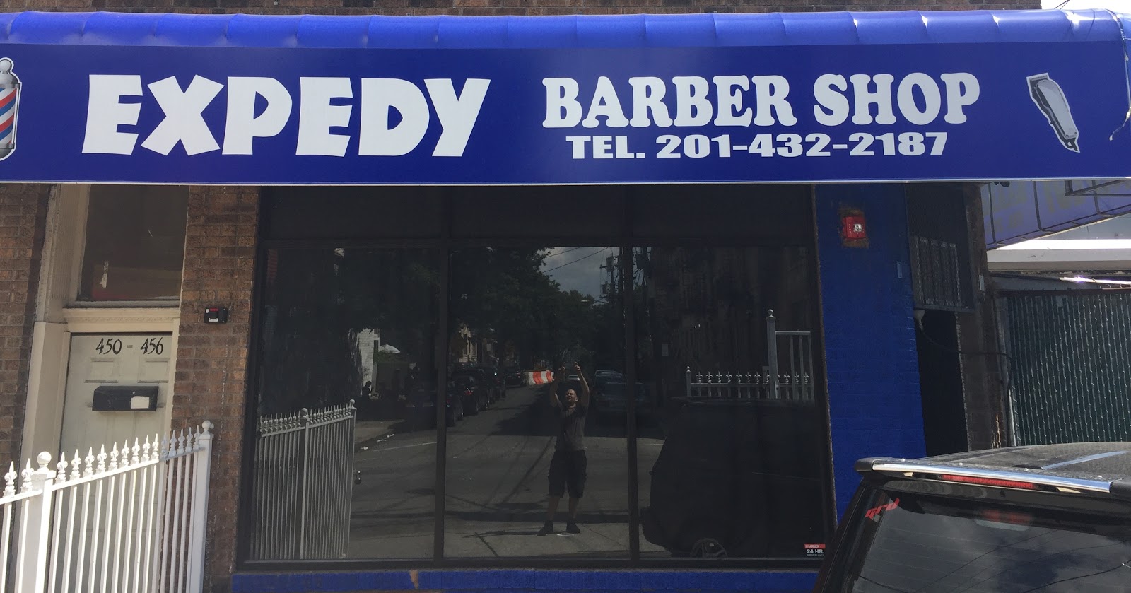 Photo of Expedy Barber Shop in Jersey City, New Jersey, United States - 3 Picture of Point of interest, Establishment, Health, Hair care