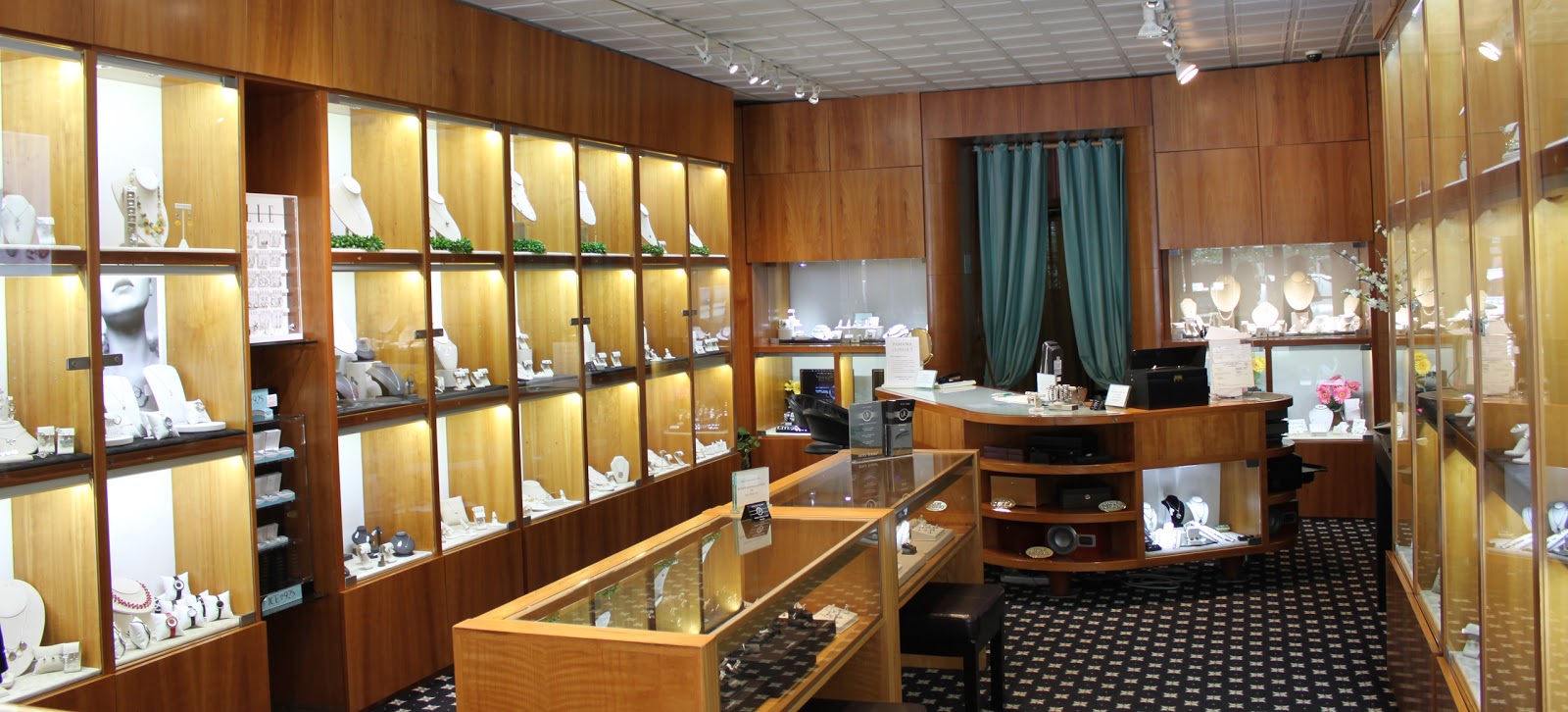 Photo of Valley Jewelers in Montclair City, New Jersey, United States - 2 Picture of Point of interest, Establishment, Finance, Store, Jewelry store