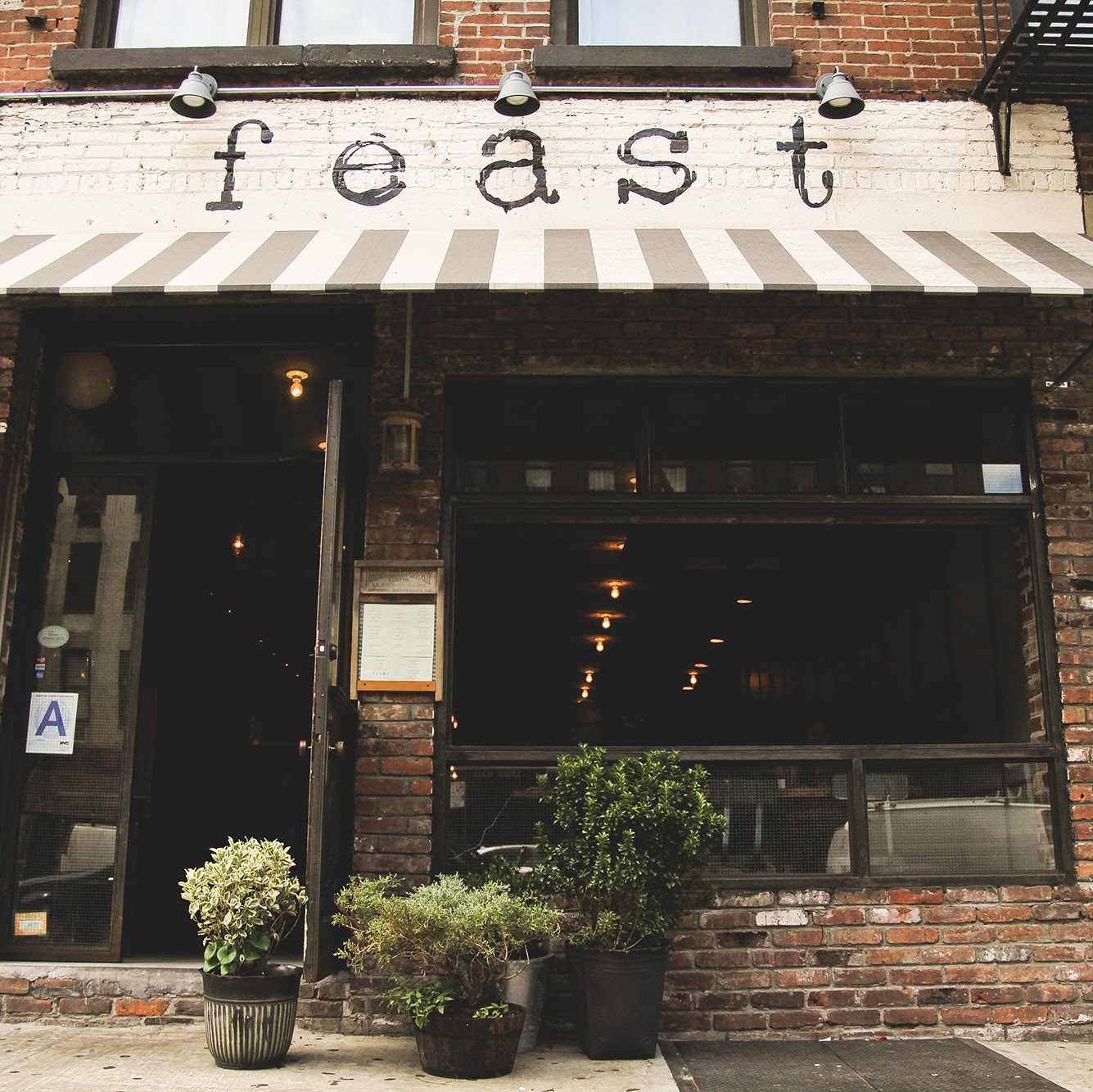 Photo of Feast in New York City, New York, United States - 1 Picture of Restaurant, Food, Point of interest, Establishment