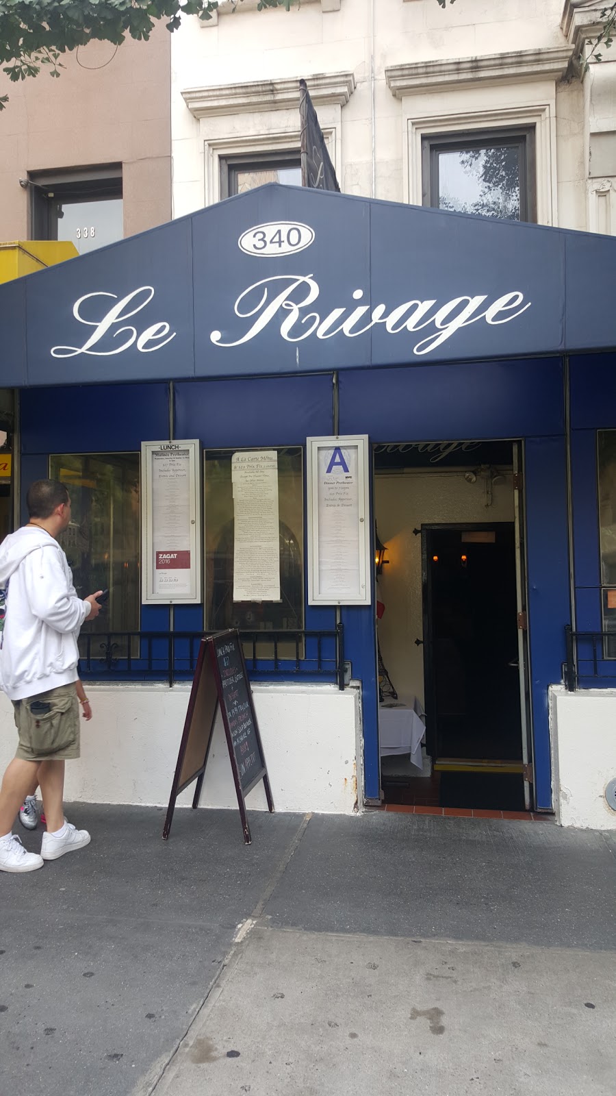 Photo of Le Rivage in New York City, New York, United States - 4 Picture of Restaurant, Food, Point of interest, Establishment, Bar