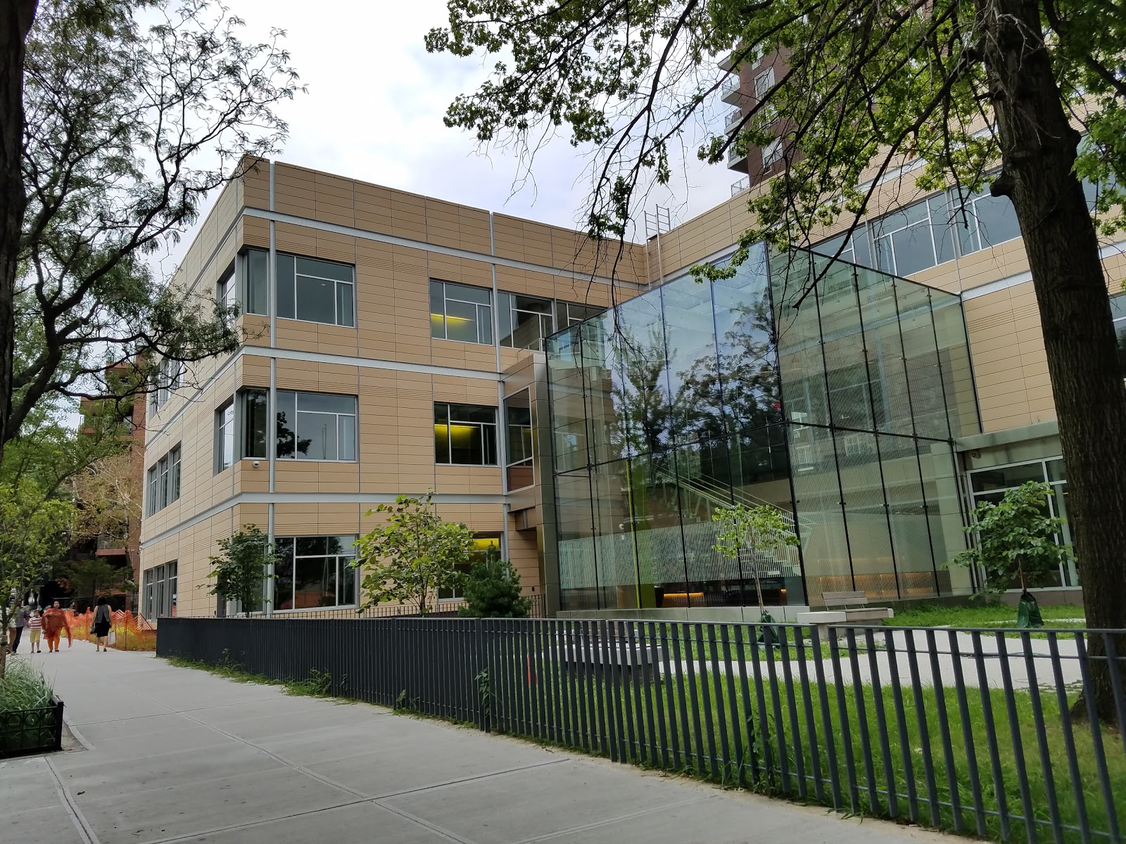 Photo of Queens Library at Elmhurst in New York City, New York, United States - 1 Picture of Point of interest, Establishment, Library