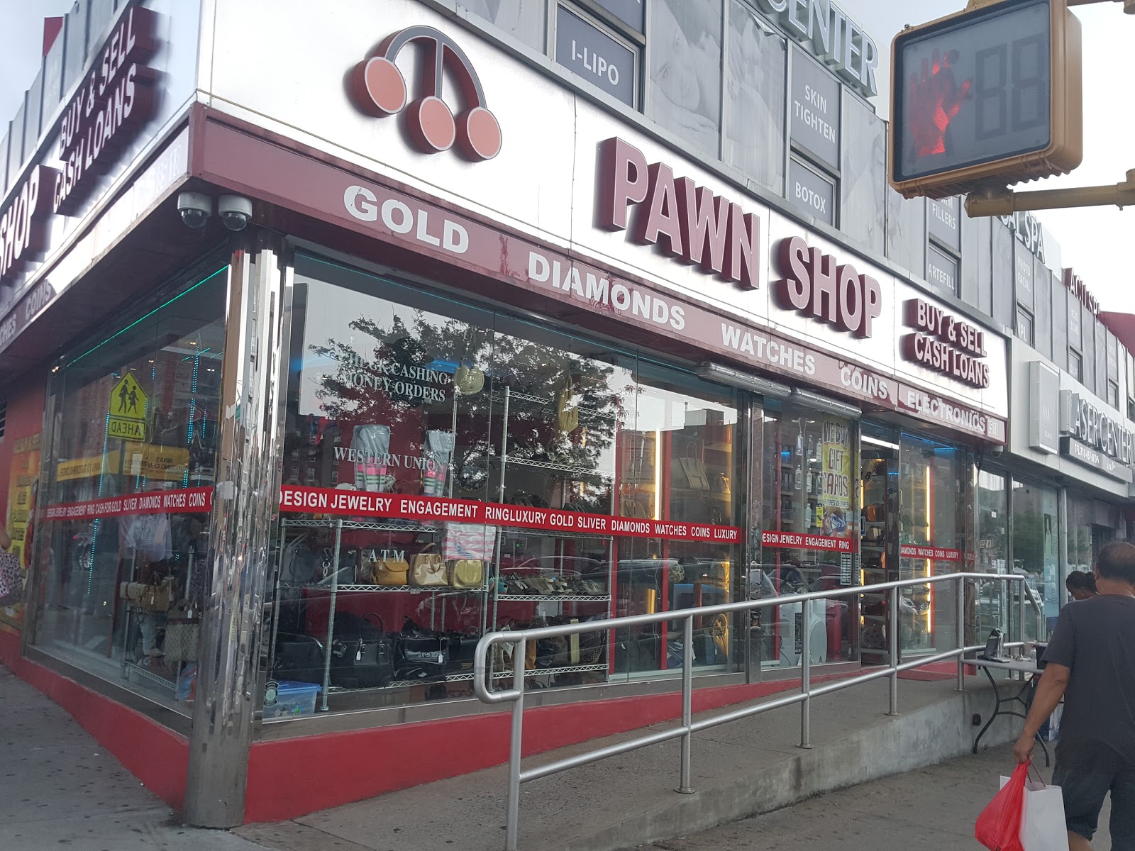 Photo of Queens Pawn Shop in Queens City, New York, United States - 2 Picture of Point of interest, Establishment, Finance, Store, Jewelry store, Electronics store