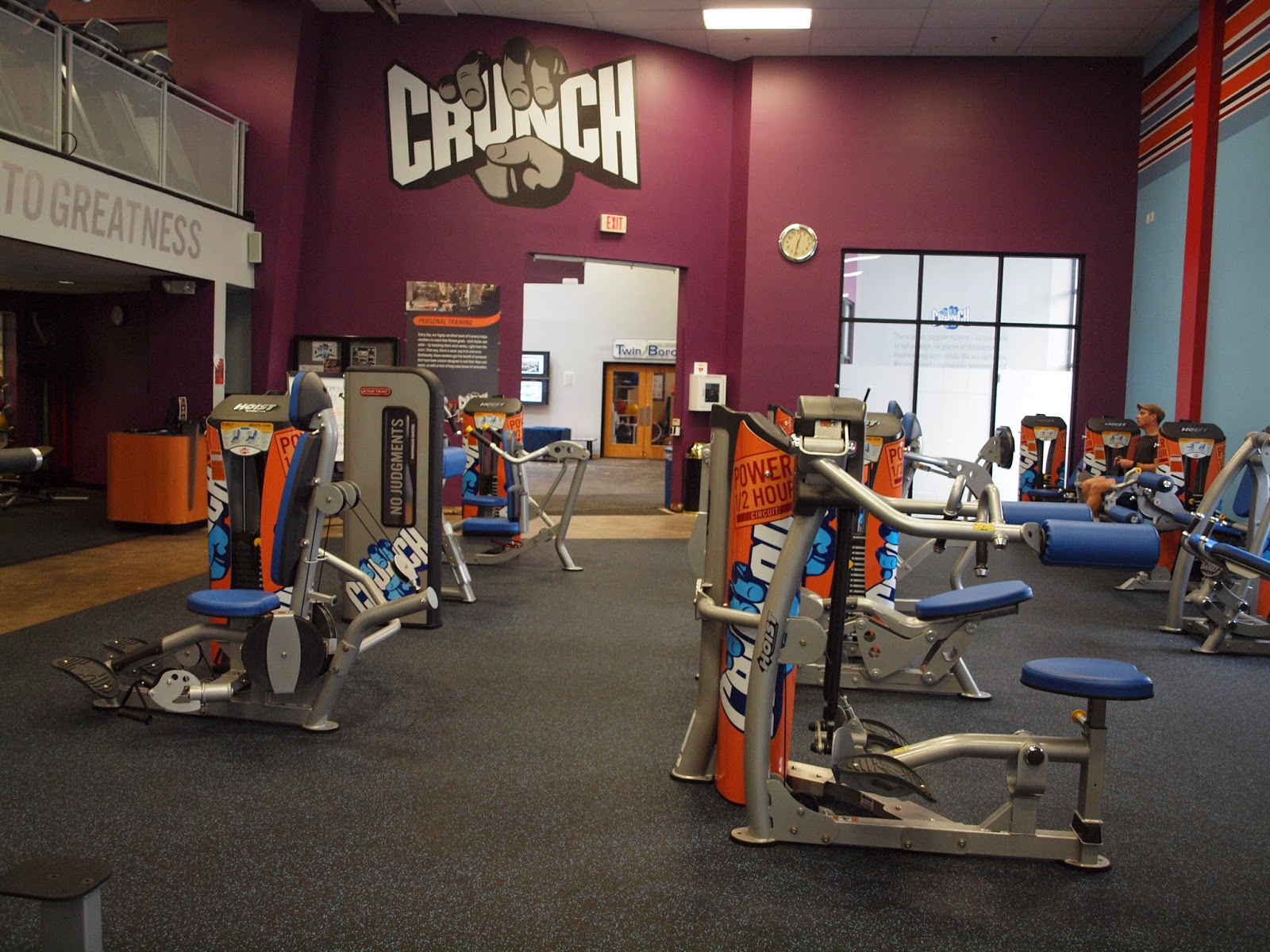 Photo of Crunch Gym in Fair Lawn City, New Jersey, United States - 1 Picture of Point of interest, Establishment, Health, Gym