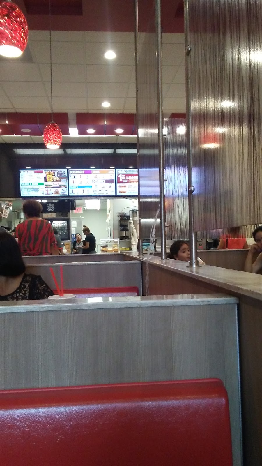 Photo of Burger King in Queens City, New York, United States - 2 Picture of Restaurant, Food, Point of interest, Establishment