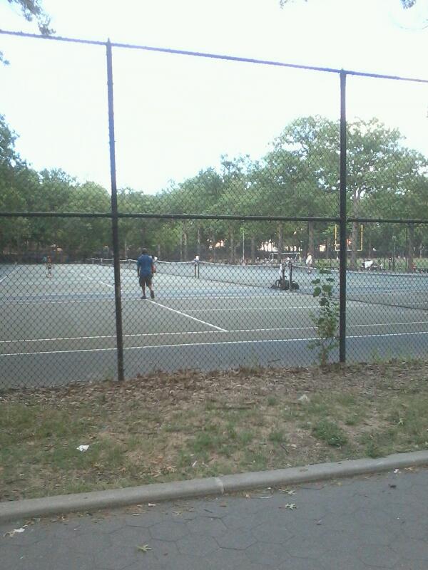 Photo of Williamsbridge Playground in Bronx City, New York, United States - 1 Picture of Point of interest, Establishment, Park