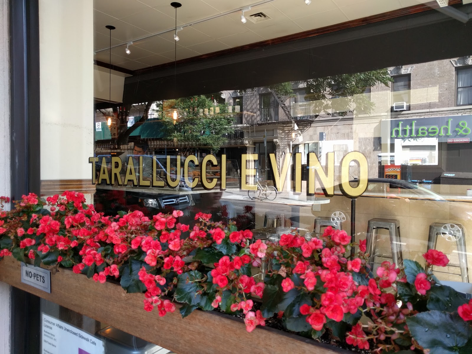 Photo of Tarallucci e Vino East Village in New York City, New York, United States - 4 Picture of Restaurant, Food, Point of interest, Establishment, Store, Cafe, Bar, Bakery