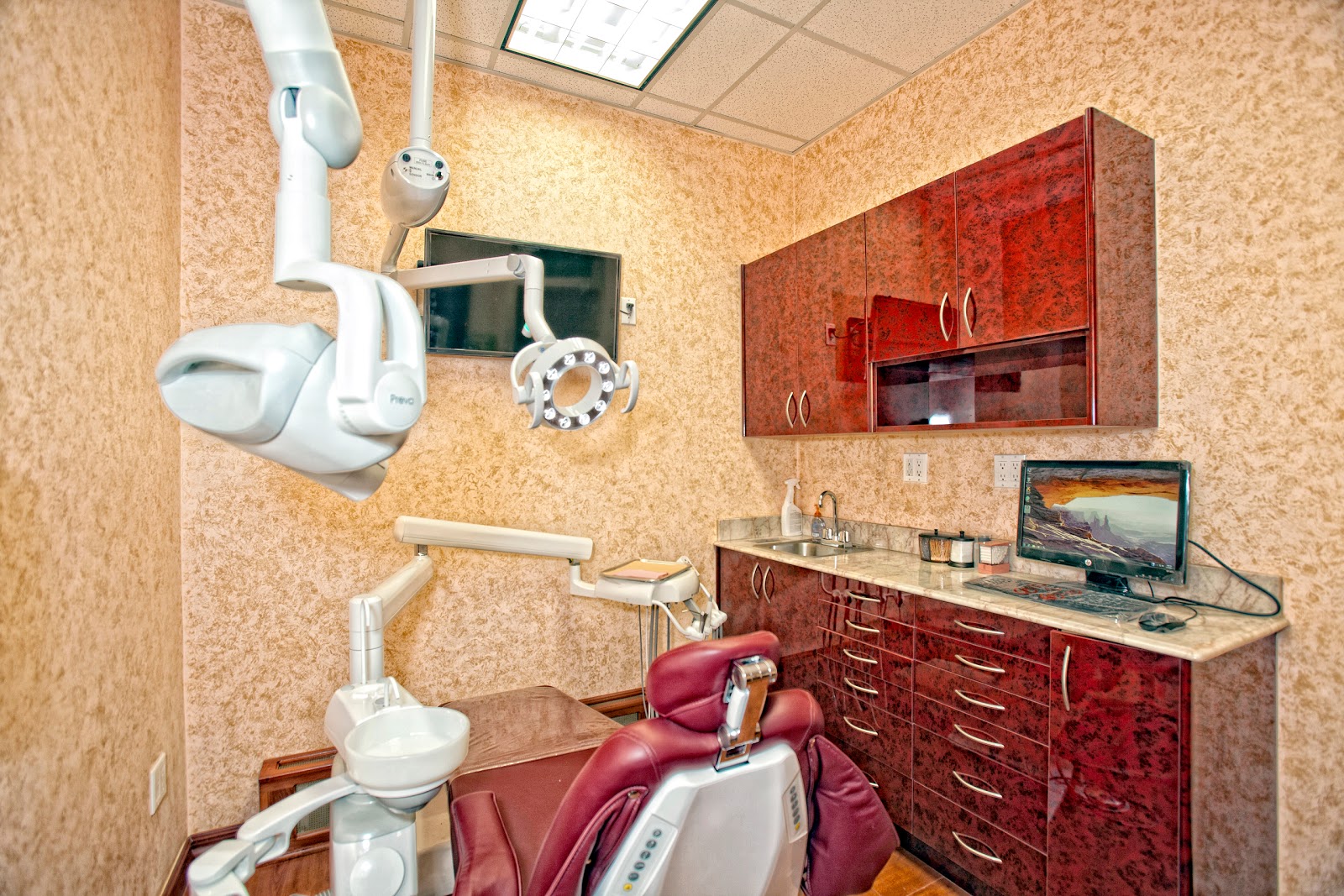 Photo of Grand Smile Dental in New York City, New York, United States - 7 Picture of Point of interest, Establishment, Health, Dentist