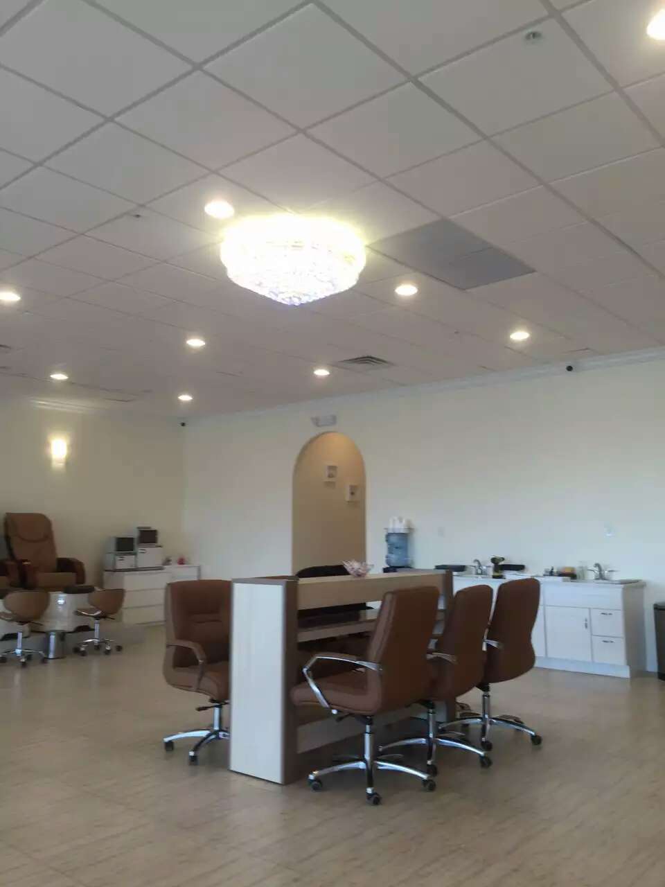 Photo of Royal Beauty Nails and Spa in Fairfield City, New Jersey, United States - 6 Picture of Point of interest, Establishment, Health, Spa, Beauty salon, Hair care
