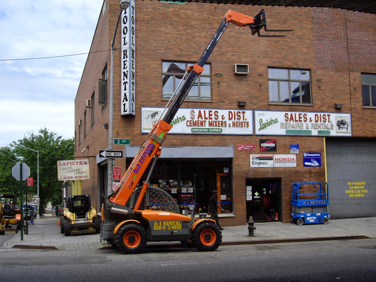 Photo of Lapietra Machinery & Equipment Rental in New York City, New York, United States - 5 Picture of Food, Point of interest, Establishment, Store, Car repair