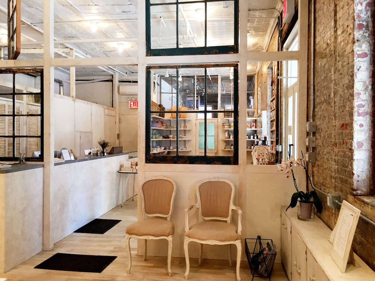Photo of Commune Salon & Gift in New York City, New York, United States - 3 Picture of Point of interest, Establishment, Store, Jewelry store, Home goods store, Beauty salon