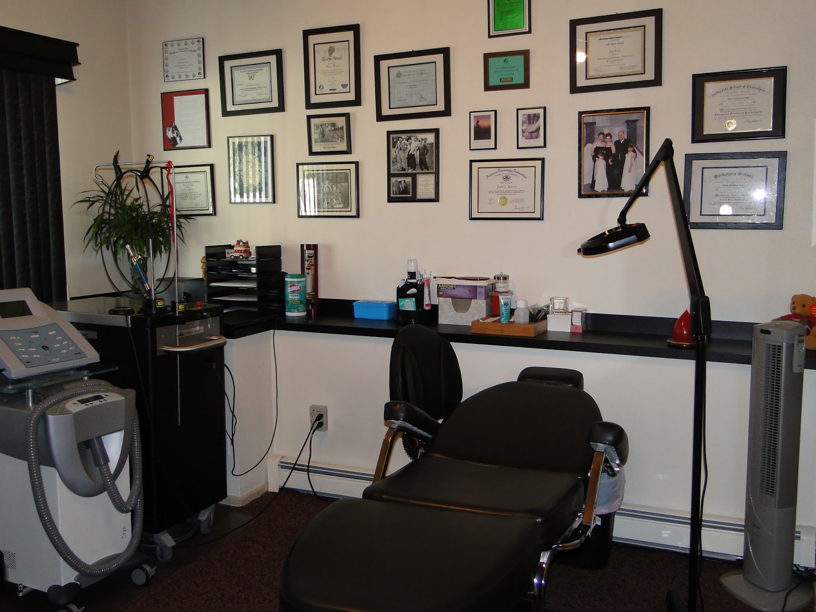 Photo of Sunset Hill Laser & Electrolysis Inc. in Staten Island City, New York, United States - 1 Picture of Point of interest, Establishment, Health, Beauty salon, Hair care